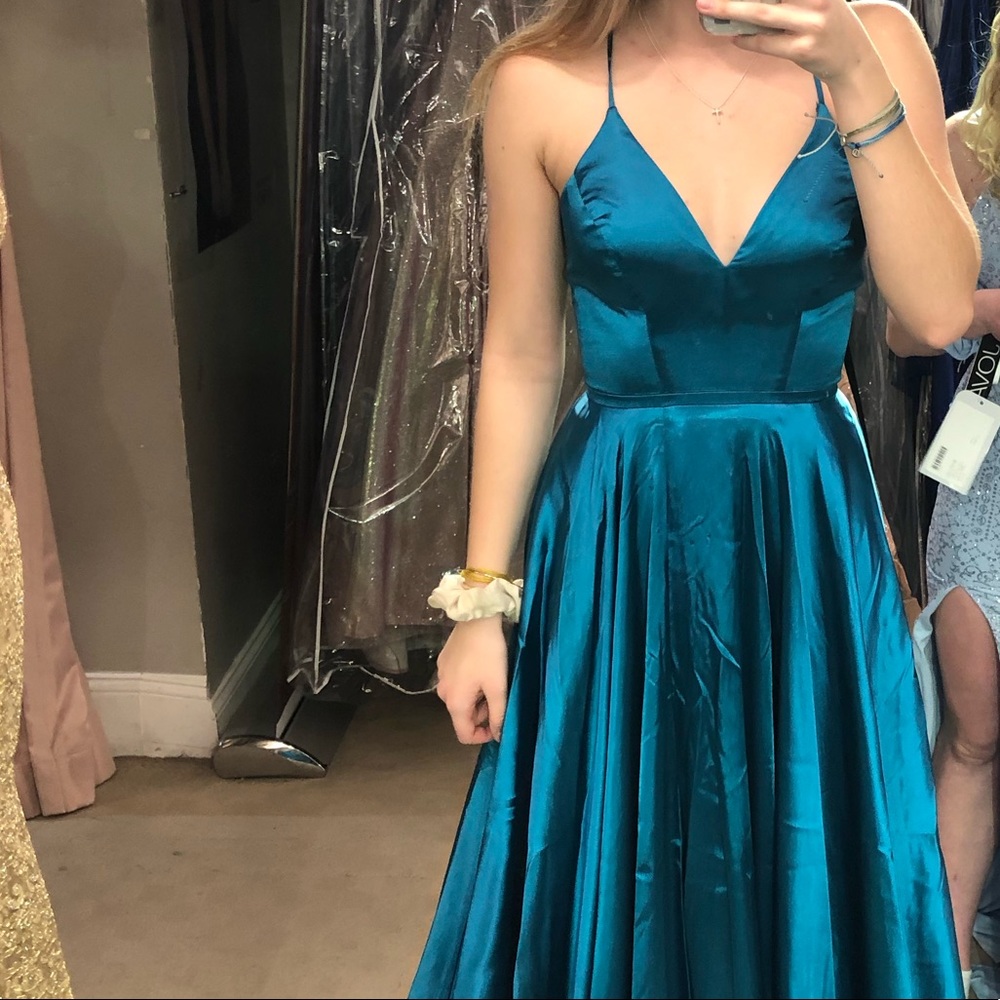 FAVIANA PROM DRESS NWT